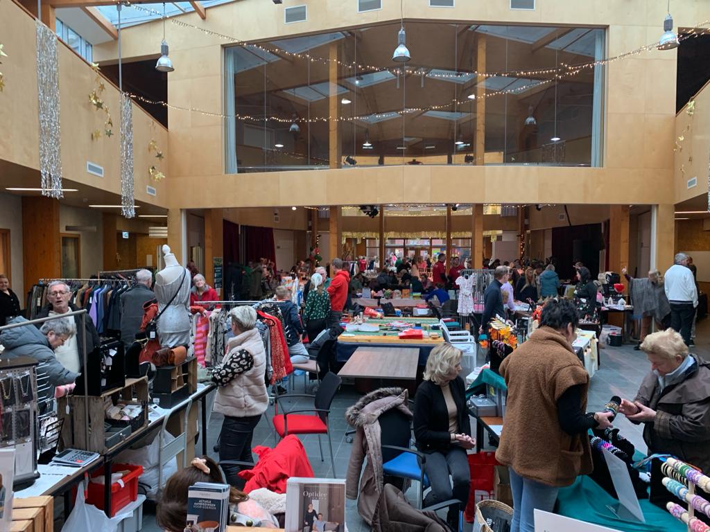 Kerstbraderie in het Kristal